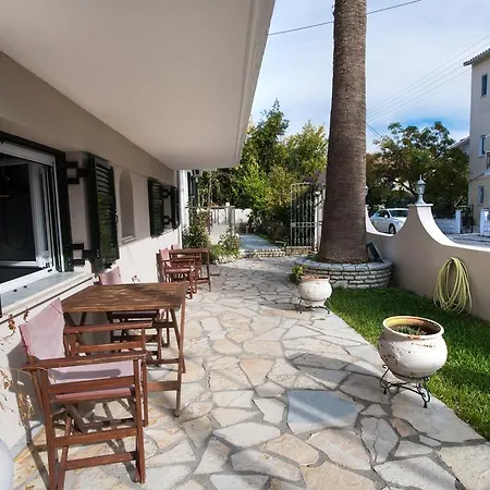 アパート George House *