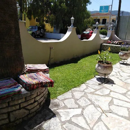 George House リジア