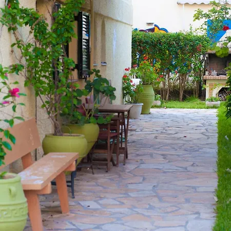 Apartment George House