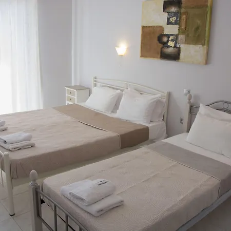 George House Apartment *