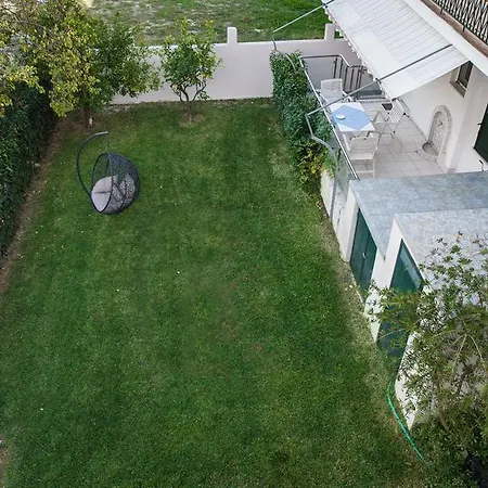 George House Apartment