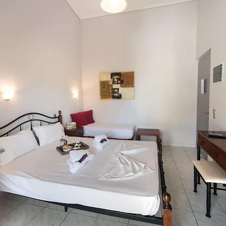 George House Apartment *