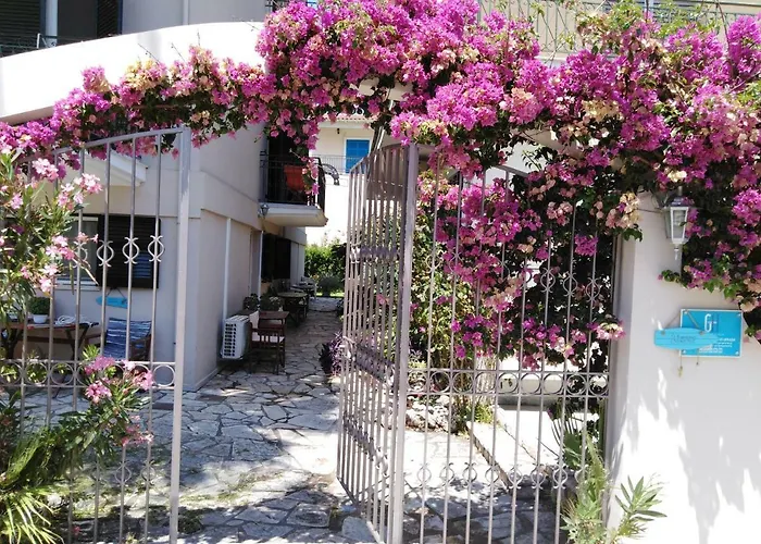 George House Διαμέρισμα *